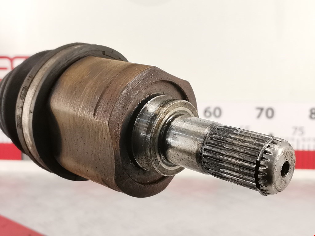 Полуось (привод, приводной вал) передняя правая KIA Rio III 2011-2017