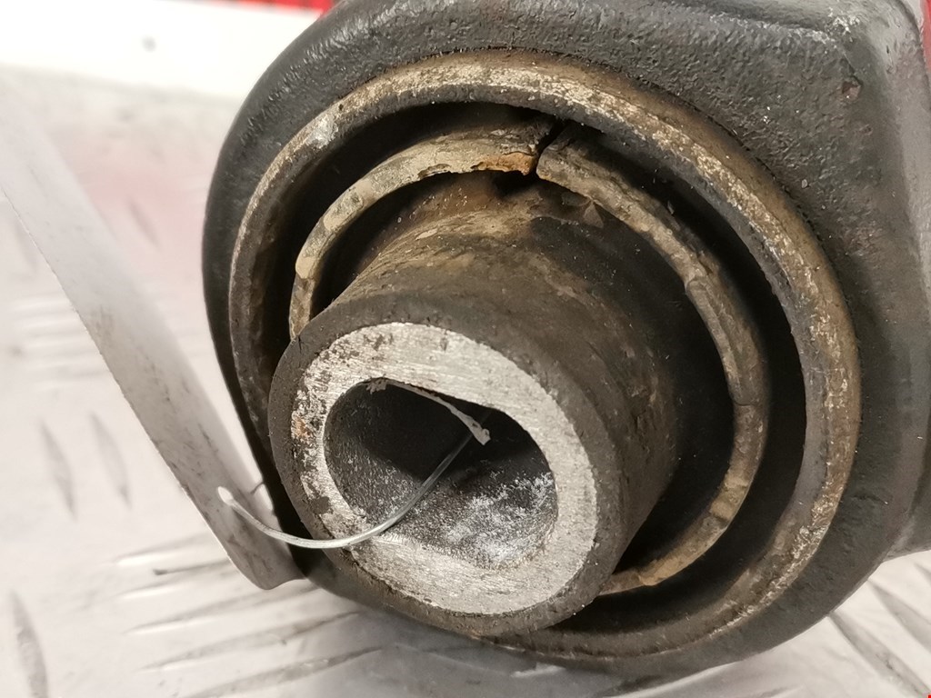 Рычаг передний правый MERCEDES-BENZ CLC-Class CL203 2008-2011