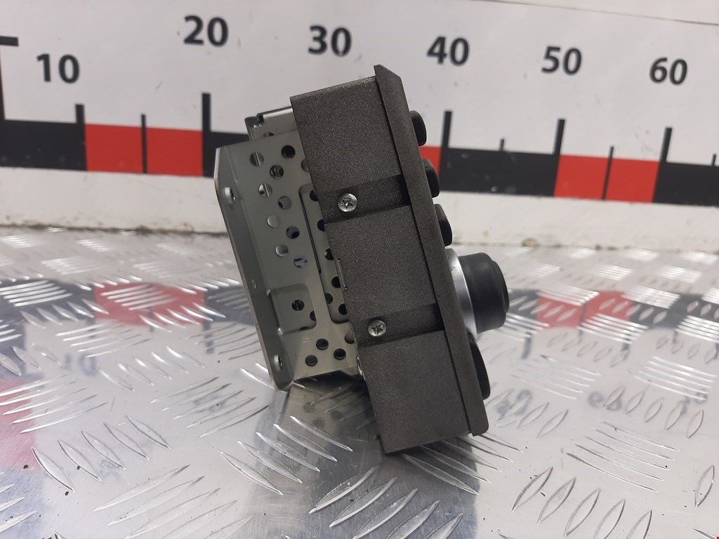 Дисплей информационный (компьютера) LAND ROVER Range Rover 2002-2012