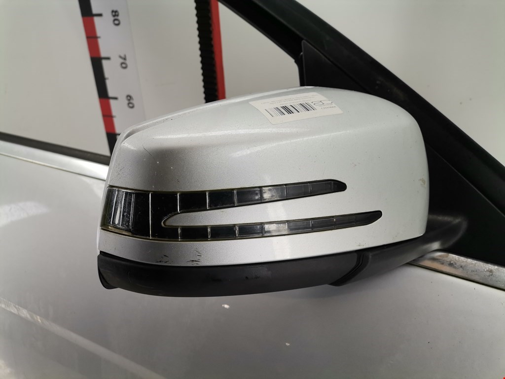 Дверь передняя правая MERCEDES-BENZ C-Class C-klasse W204 2007-2015