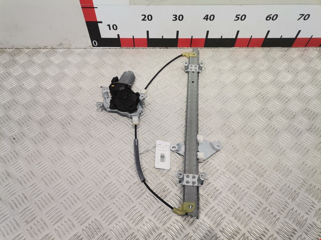 Стеклоподъемник передний правый NISSAN Navara III D40 2005-2015