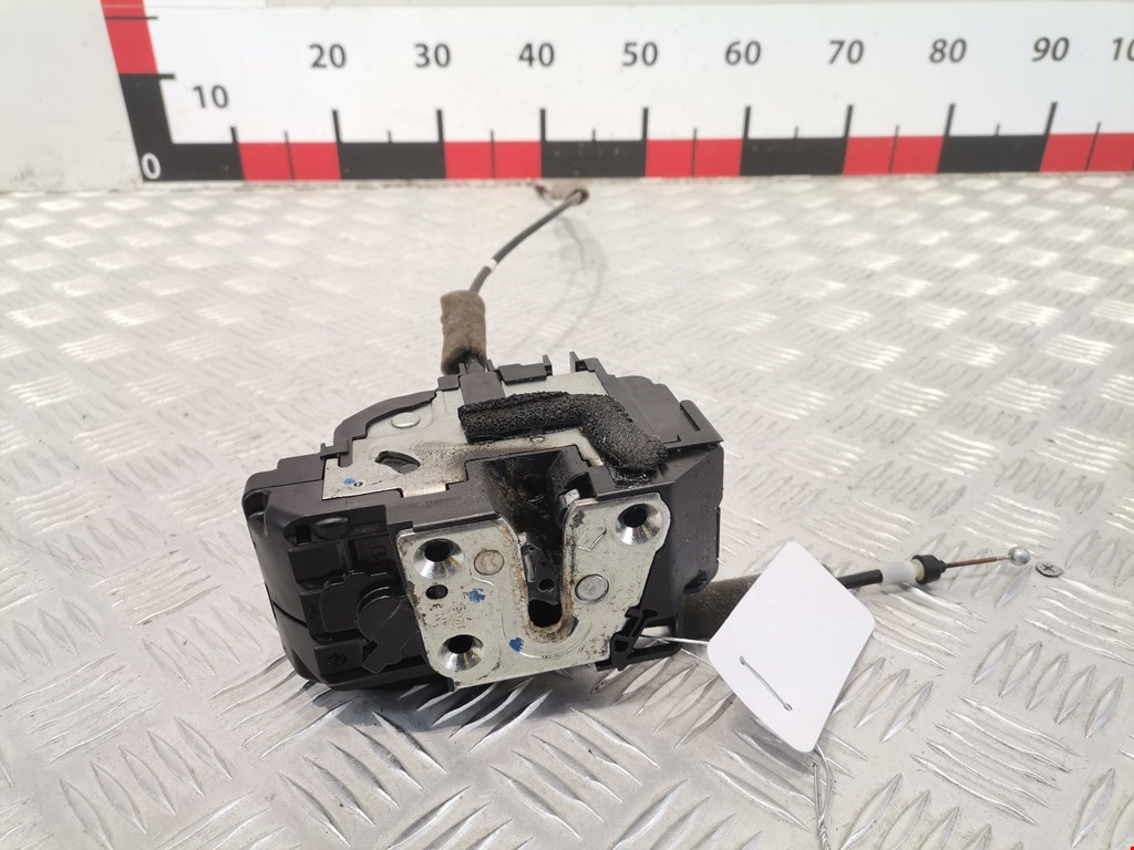 Замок двери передней правой NISSAN Navara III D40 2005-2015