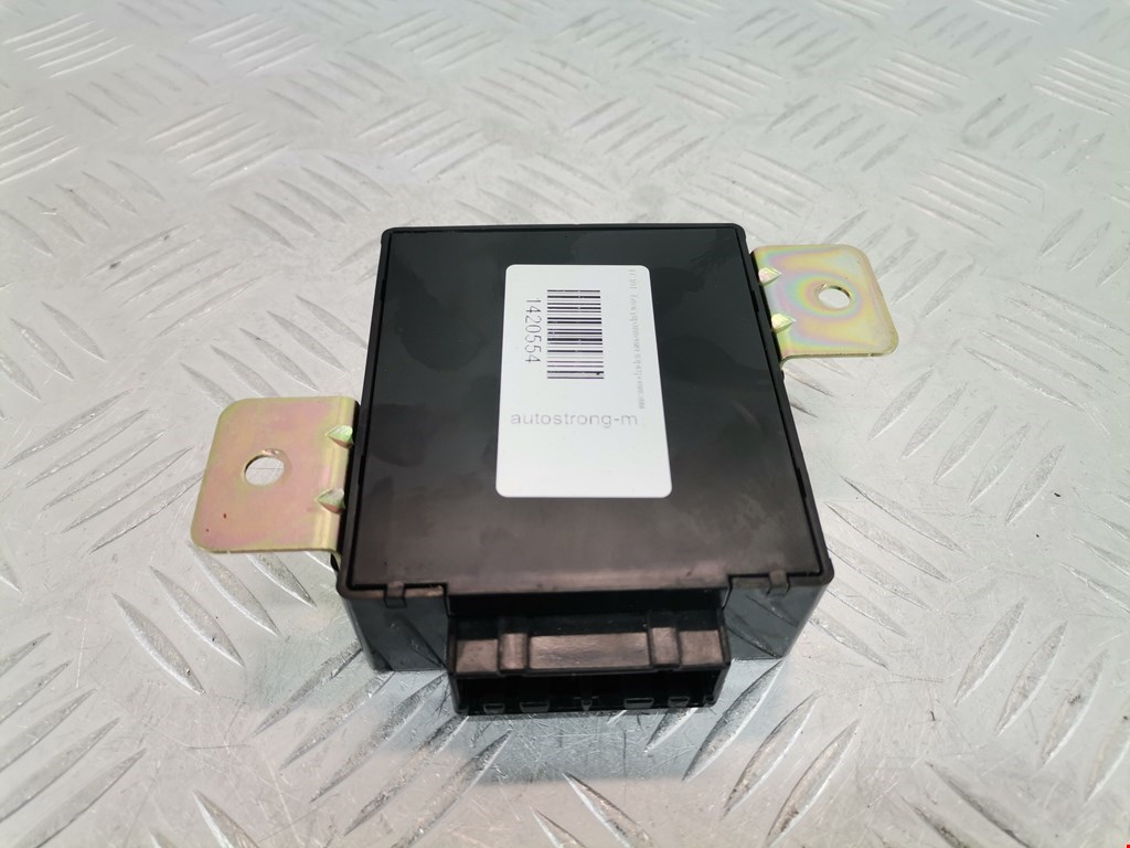 Блок управления парктрониками KIA Opirus 2003-2010