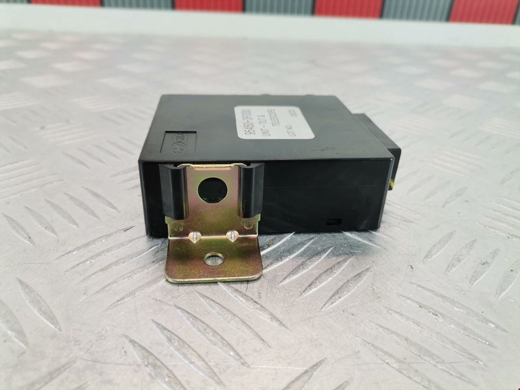 Блок управления парктрониками KIA Opirus 2003-2010