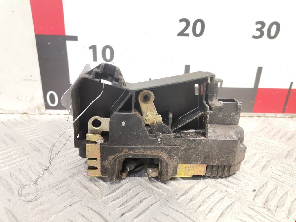 Замок двери передней правой OPEL Zafira A 1999-2005