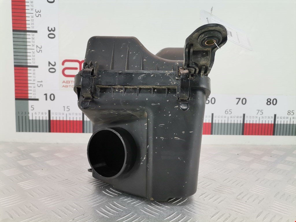 Корпус воздушного фильтра KIA Opirus 2003-2010