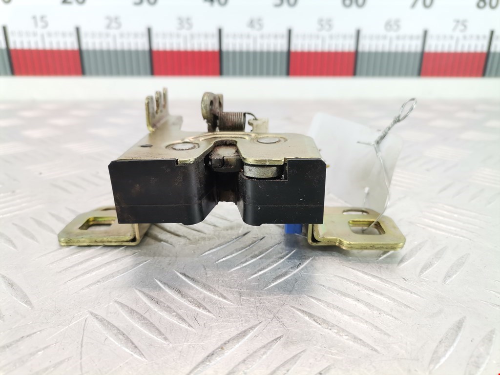 Замок багажника (крышки двери) FORD Mondeo II 1996-2000