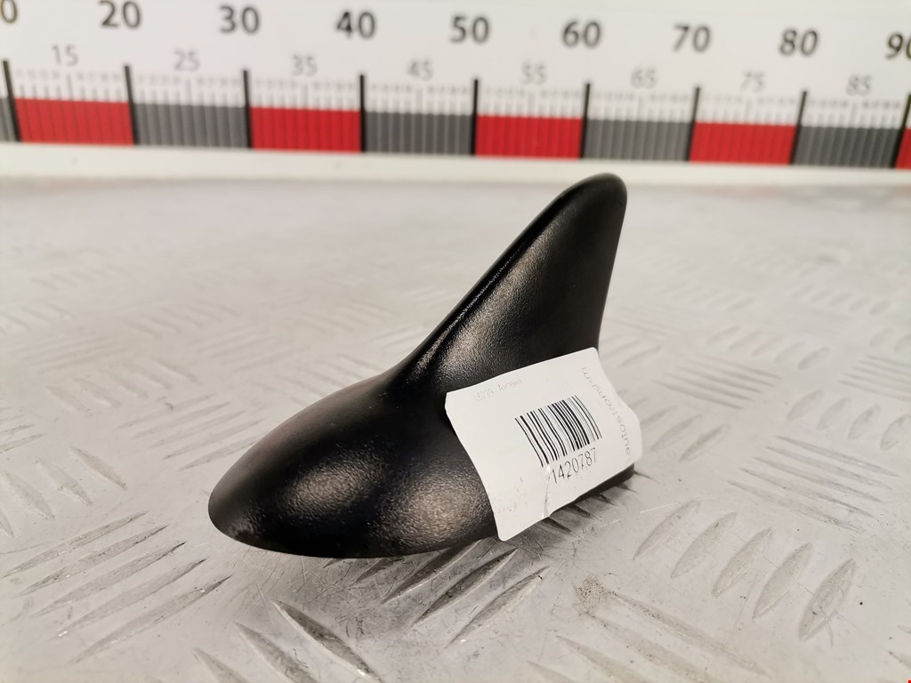 Антенна OPEL Insignia 2008-2017