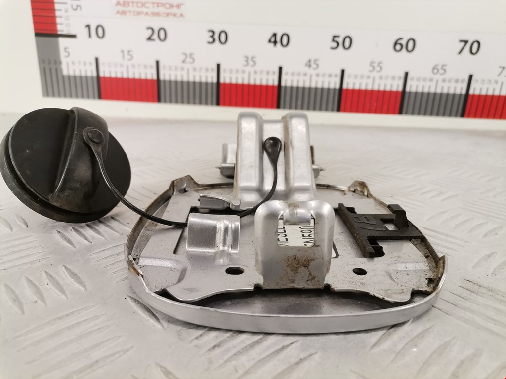 Лючок бензобака CITROEN C-Crosser 2007-2013