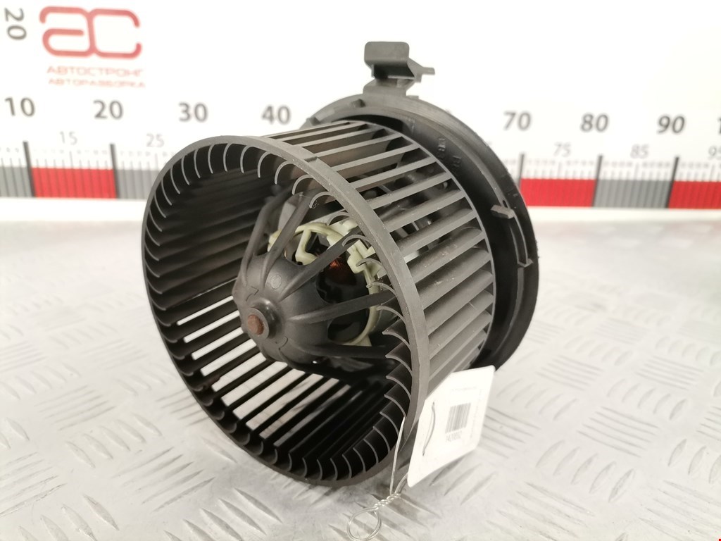 Моторчик (мотор) отопителя салона RENAULT Megane II 2002-2009