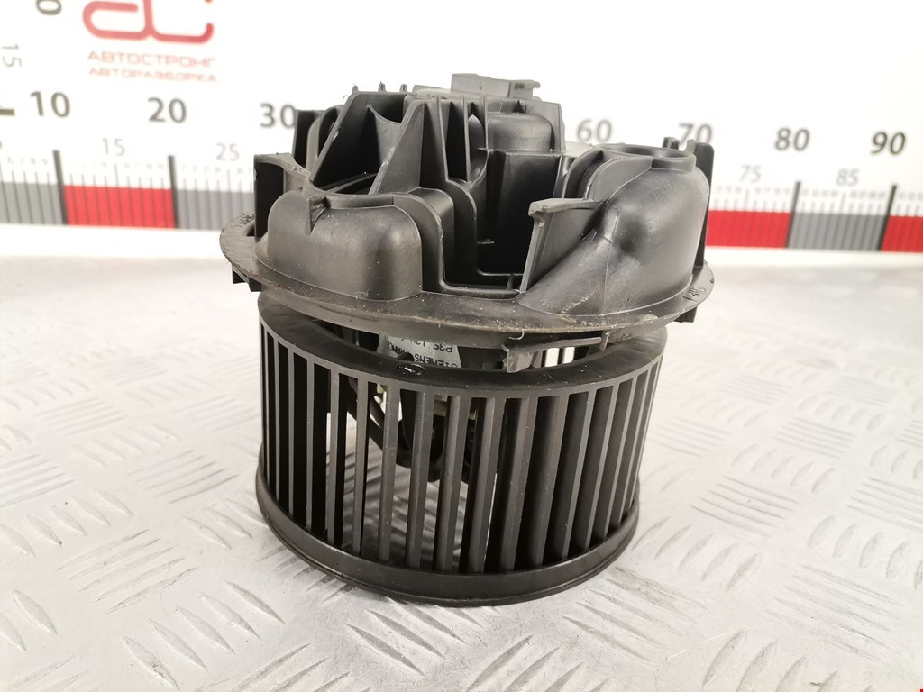 Моторчик (мотор) отопителя салона RENAULT Megane II 2002-2009