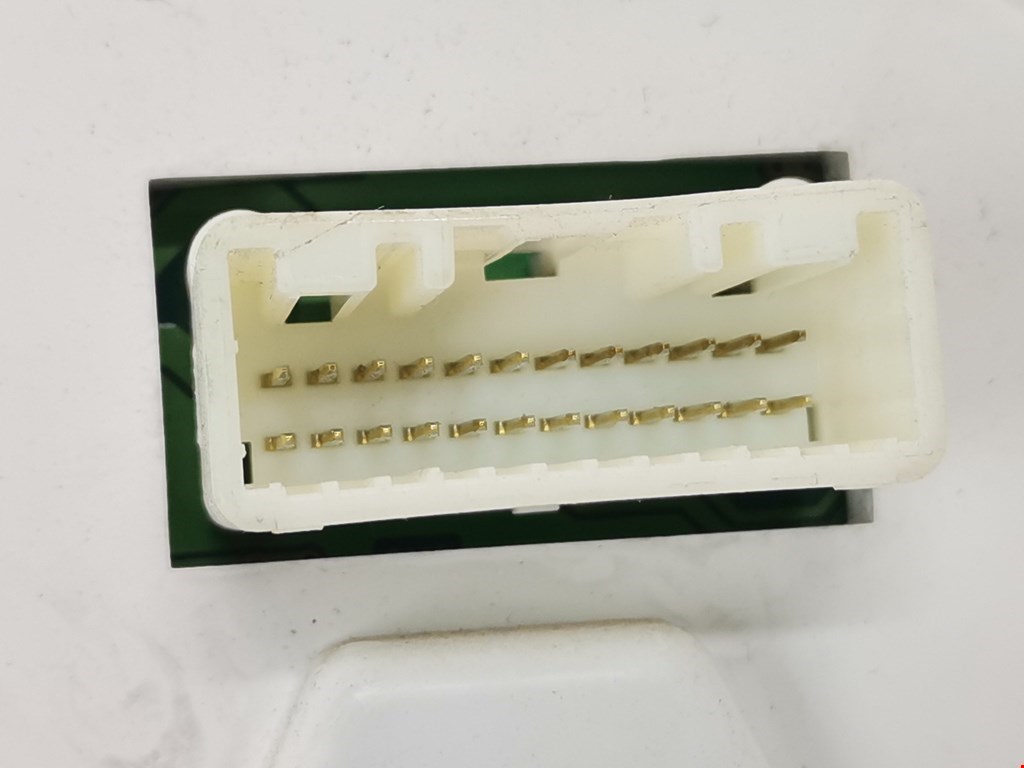 Панель приборов (щиток) CITROEN C-Crosser 2007-2013