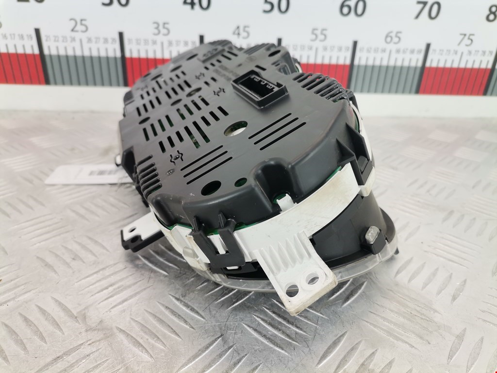 Панель приборов (щиток) KIA Rio III 2011-2017