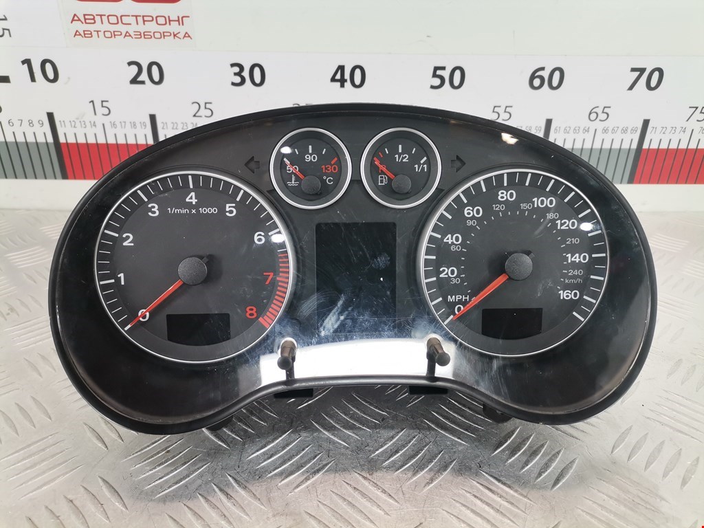 Панель приборов (щиток) AUDI A3 8P 2003-2013