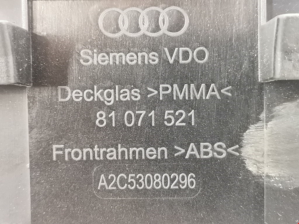 Панель приборов (щиток) AUDI A3 8P 2003-2013