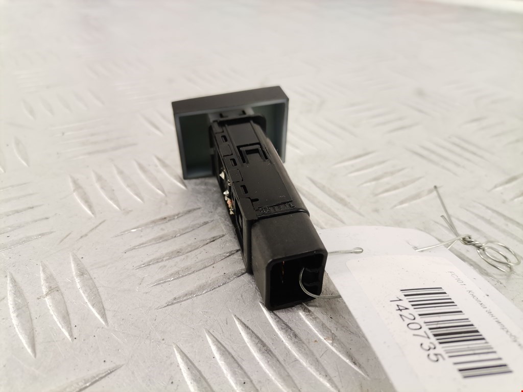 Кнопка антипробуксовочной системы KIA Opirus 2003-2010