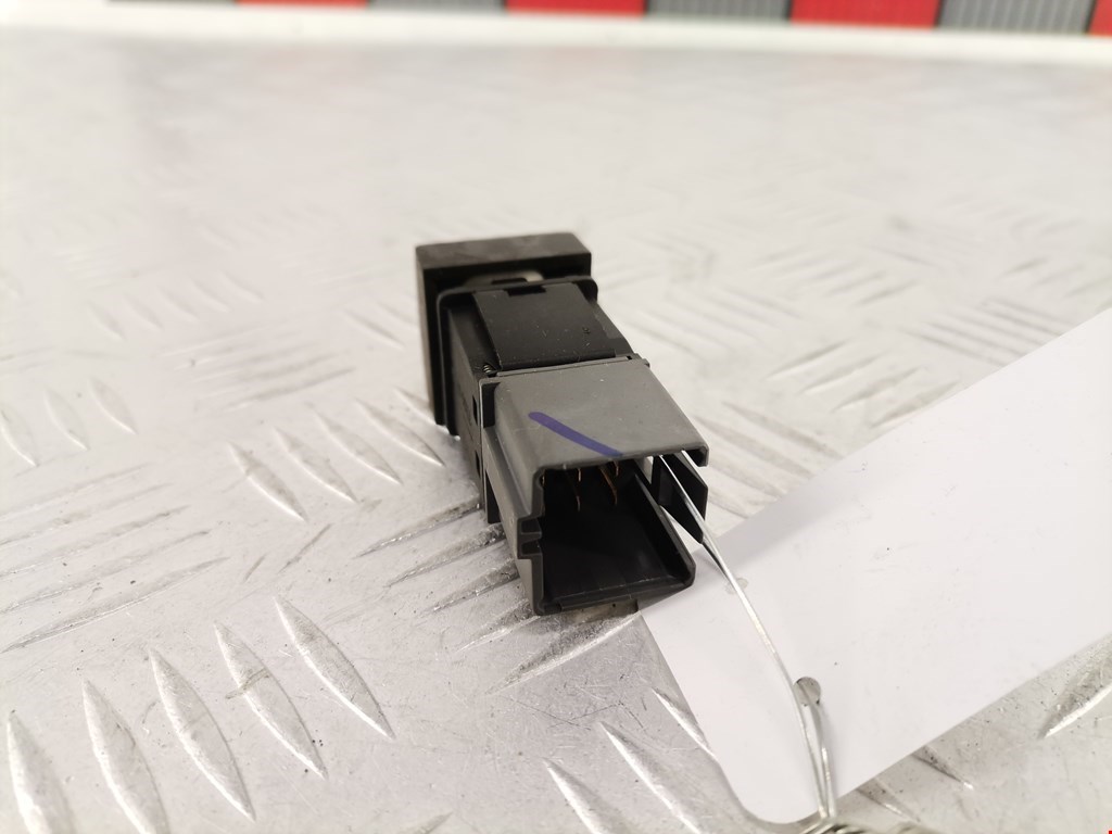 Кнопка аварийной сигнализации (аварийки) PEUGEOT 605 1989-1999