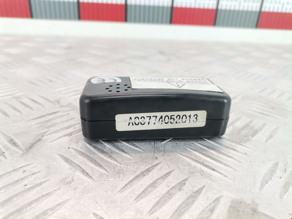 Блок управления парктрониками CHRYSLER Crossfire 2003-2007