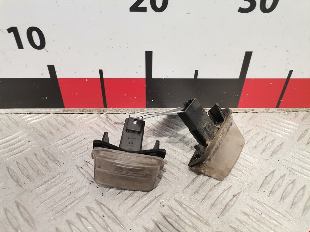 Фонарь подсветки номера PEUGEOT 206 1998-2012