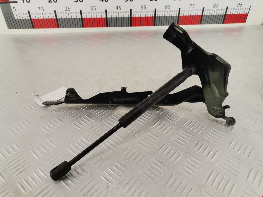 Петля капота левая/правая VOLVO XC70 II 2007-2016