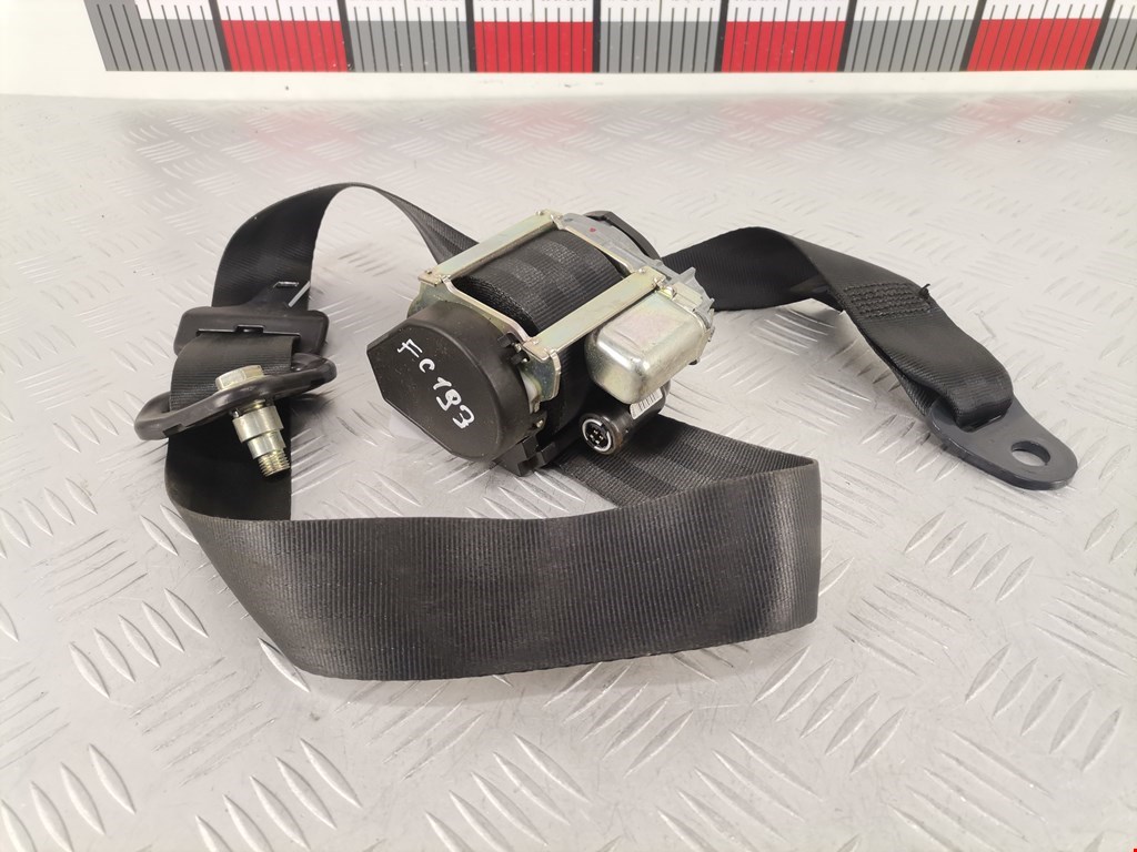 Ремень безопасности передний правый DACIA Duster Duster I 2010-2017