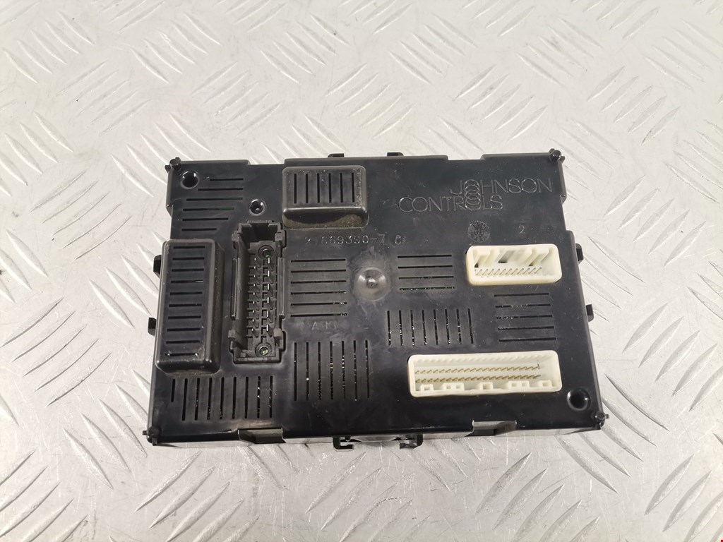 Блок комфорта RENAULT Clio 2005-2012