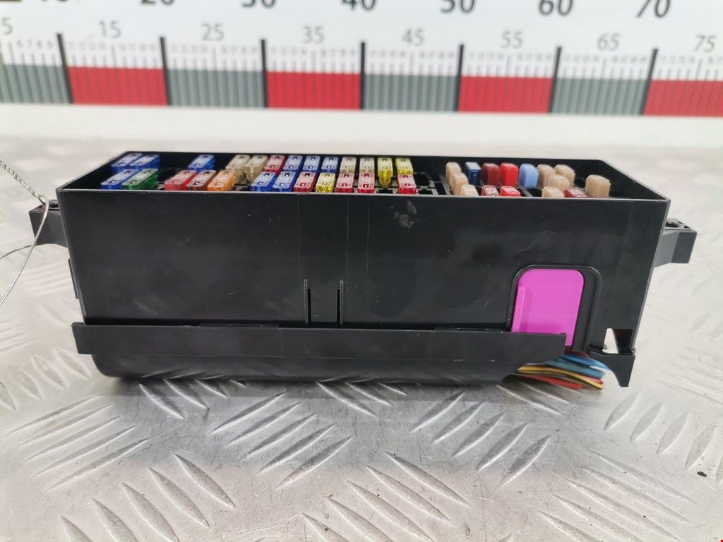 Датчик уровня в бачок омывателя SKODA Fabia MK2 5J 2007-2014