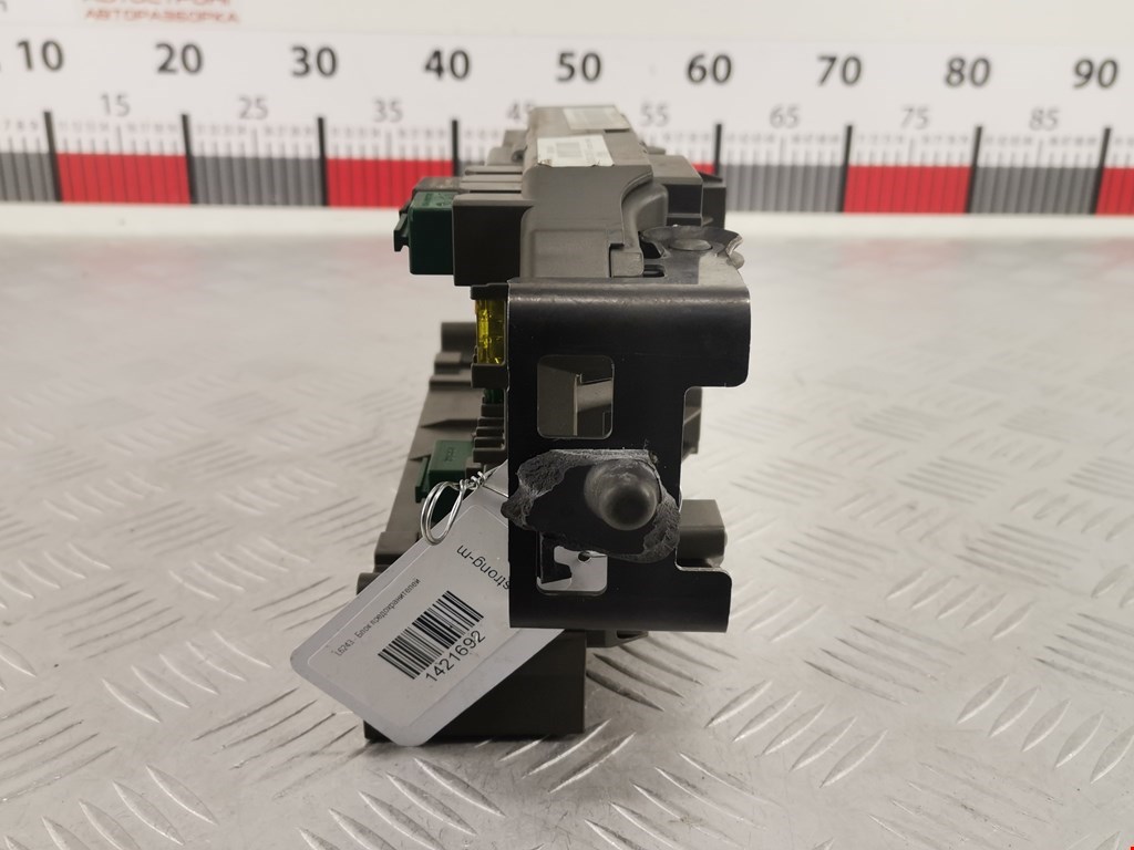 Датчик уровня в бачок омывателя BMW 5er 5 серия E60/E61 2003-2010