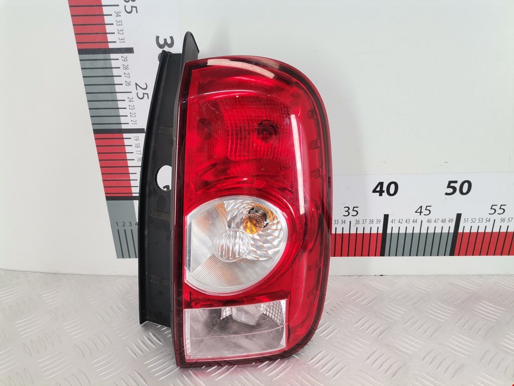Фонарь задний правый DACIA Duster Duster I 2010-2017