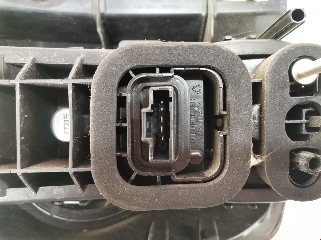 Фонарь задний правый DACIA Duster Duster I 2010-2017