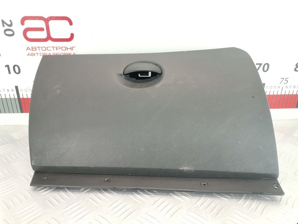 Крышка бардачка Renault Duster 1 (2010-2020)