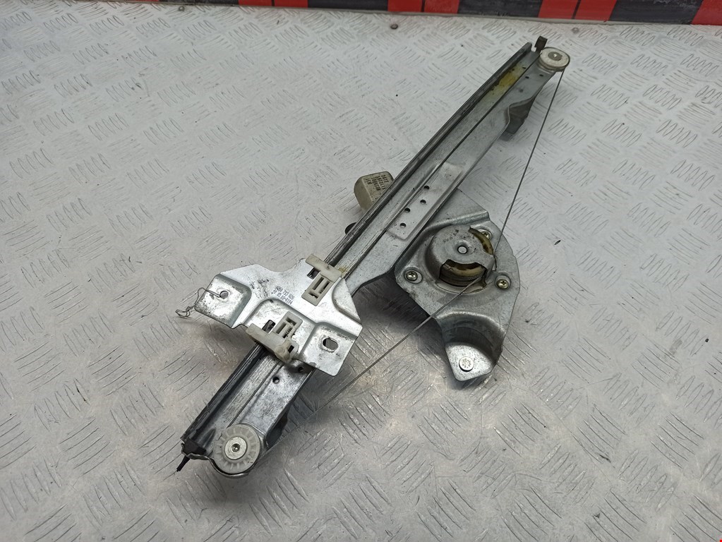 Стеклоподъемник передний правый RENAULT Sandero 2009-2014