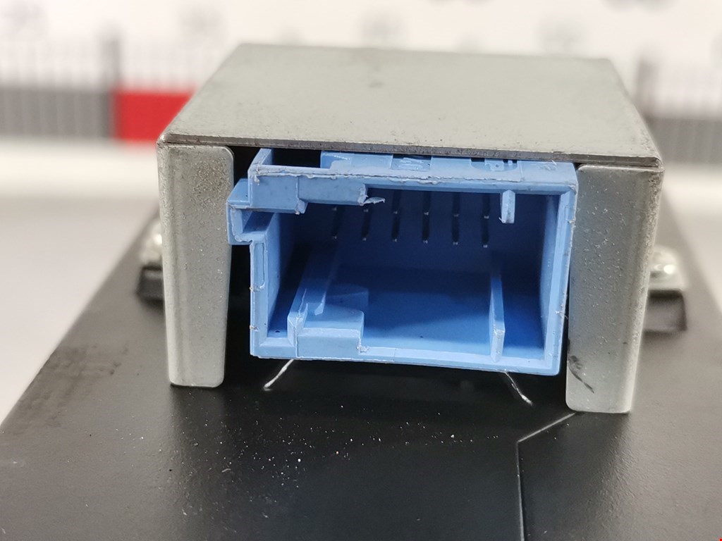 Ченджер компакт дисков PEUGEOT 607 2000-2010