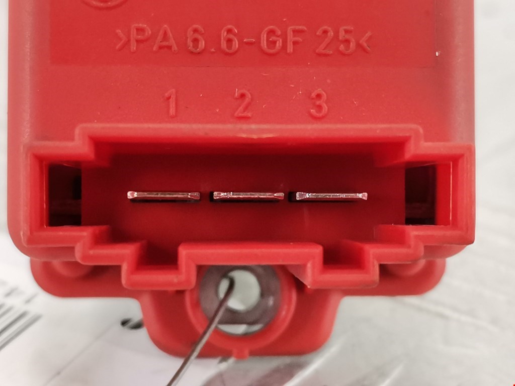 Резистор отопителя (сопротивление печки) AUDI TT 8N 1998-2006