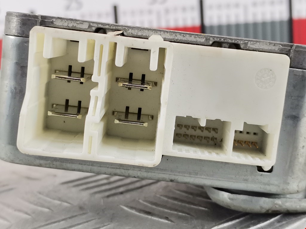 Блок комфорта TOYOTA Yaris 1999-2005