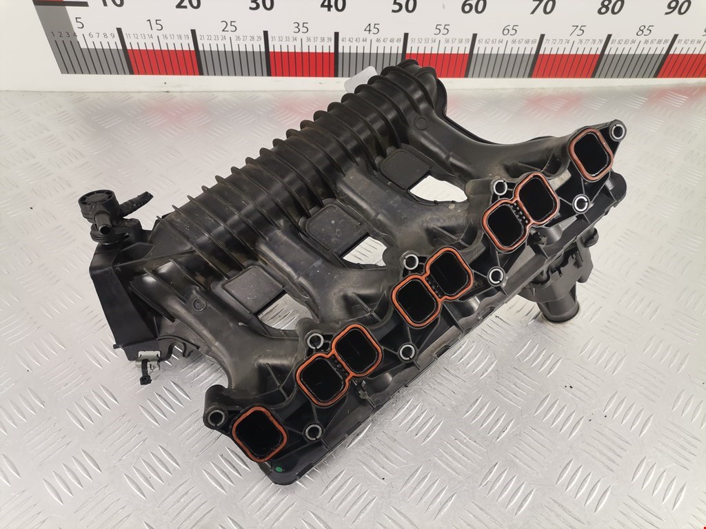 Коллектор впускной MERCEDES-BENZ C-Class C-klasse W204 2007-2015