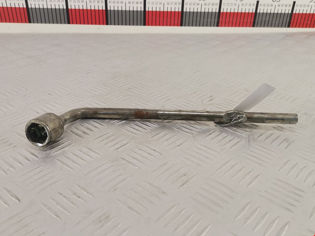 Ключ балонный HYUNDAI Sonata V NF 2004-2010