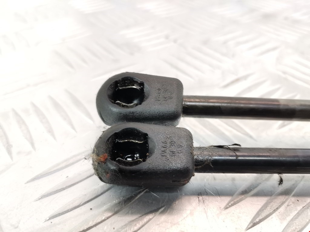 Амортизатор крышки (двери) багажника NISSAN Almera N16 2000-2006