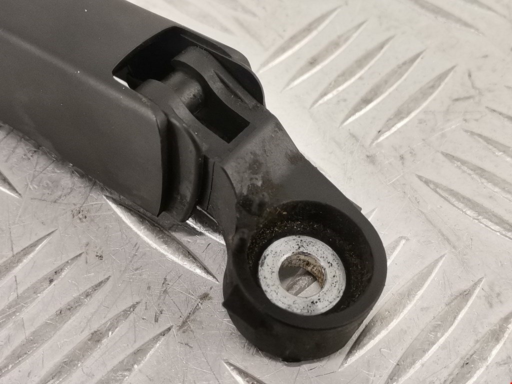 Поводок дворника задний (заднего) SKODA Octavia A5 1Z- 2004-2013