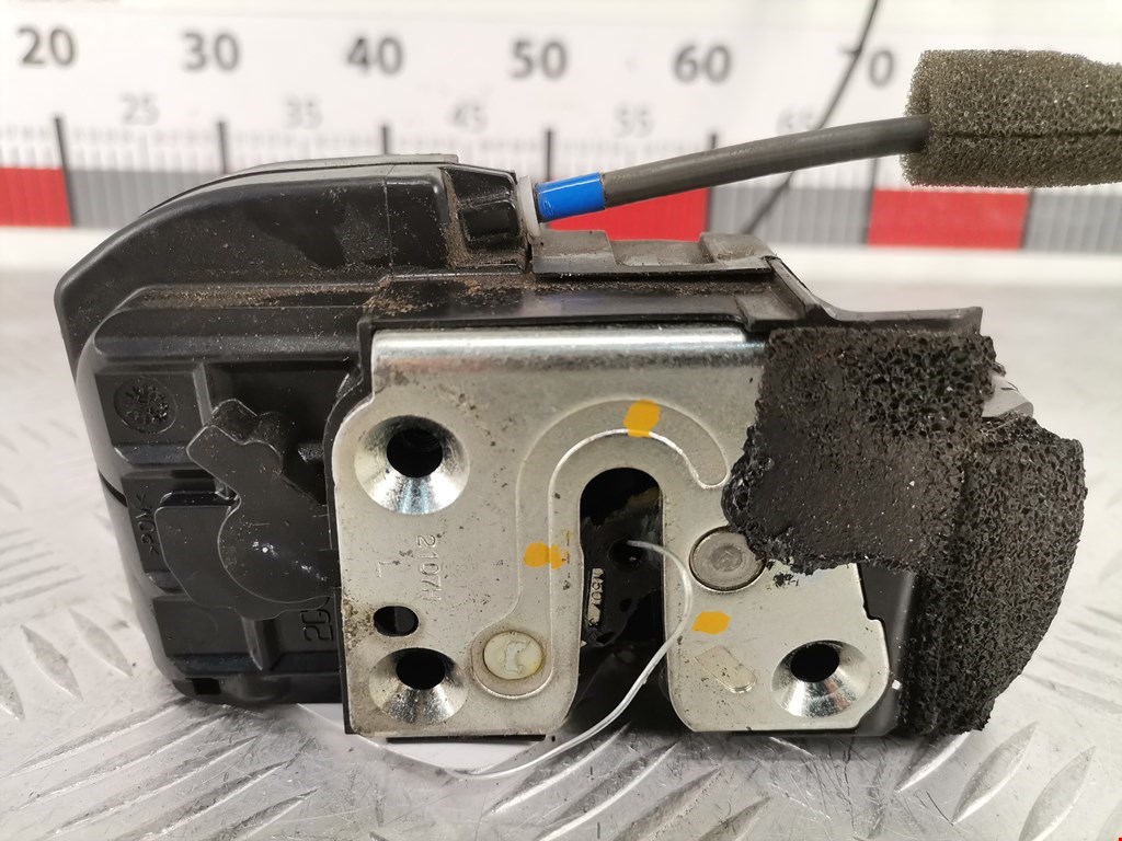 Замок двери передней левой NISSAN X-Trail T31 2007-2015