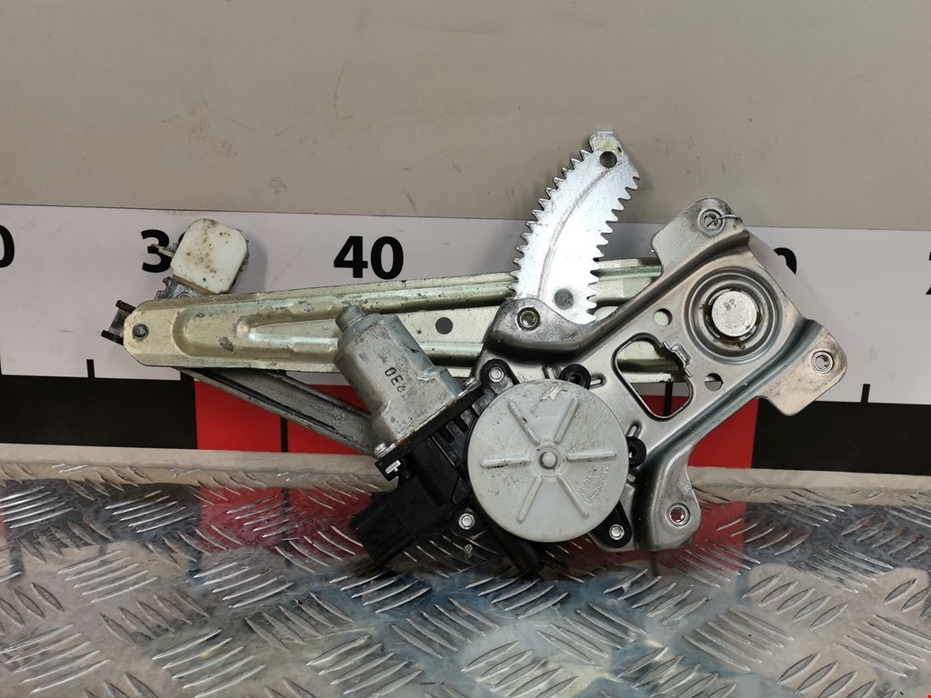 Стеклоподъемник задний левый CITROEN C-Crosser 2007-2013