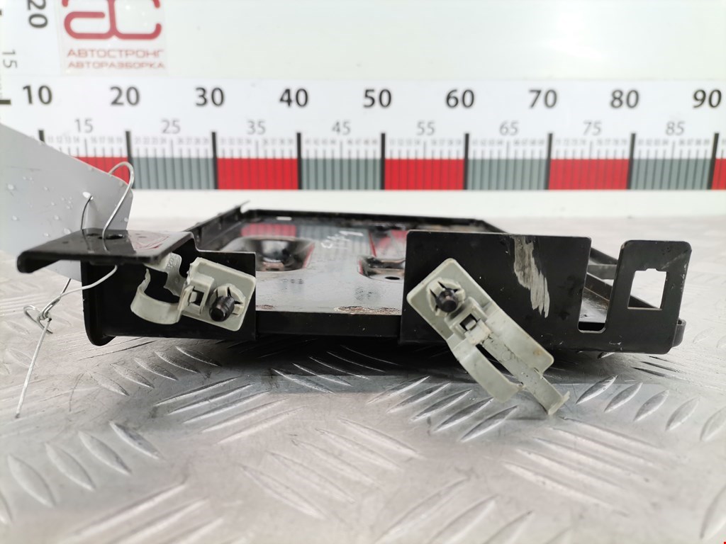 Крепление АКБ (корпус/подставка) KIA Opirus 2003-2010