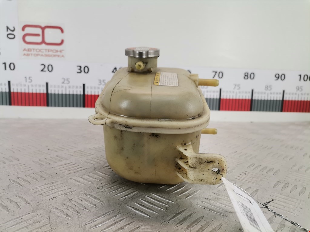 Бачок расширительный HYUNDAI i30 2007-2012