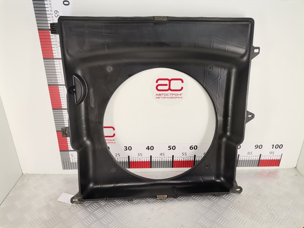 Диффузор (кожух) вентилятора IVECO Daily V 2011-2014