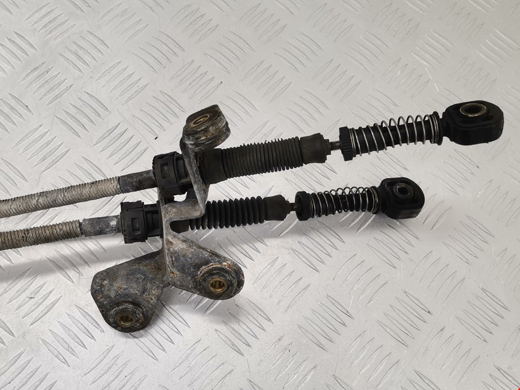 Кулиса (селектор) АКПП/МКПП в салоне SKODA Octavia A5 1Z- 2004-2013