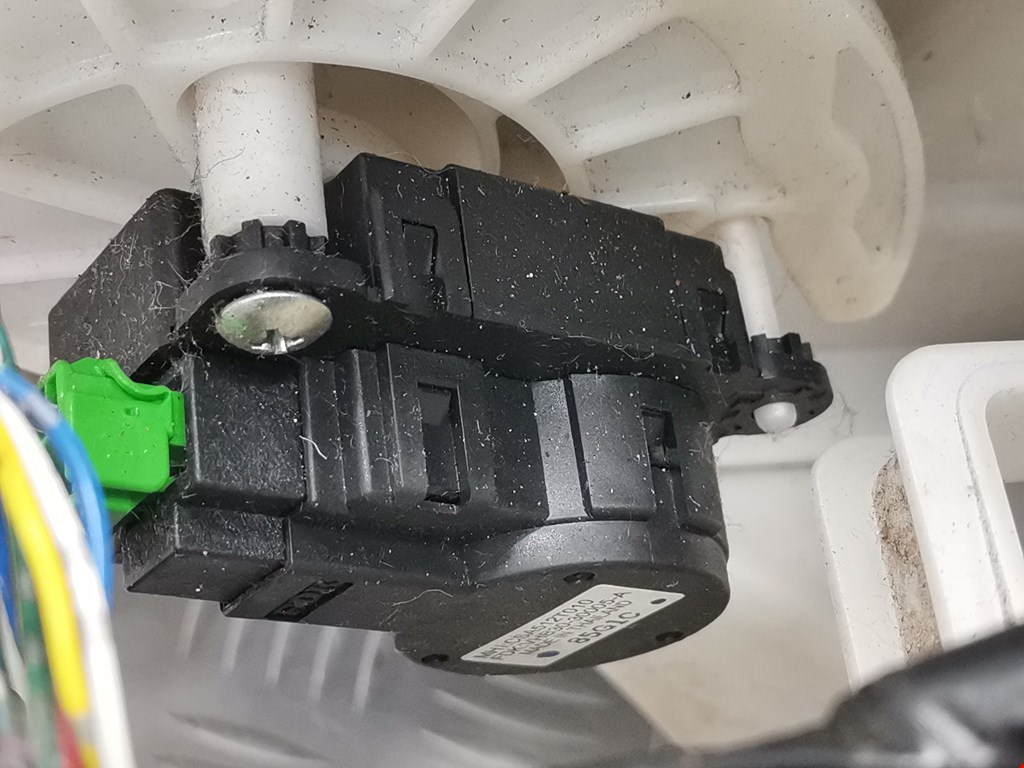 Испаритель кондиционера CITROEN C-Crosser 2007-2013