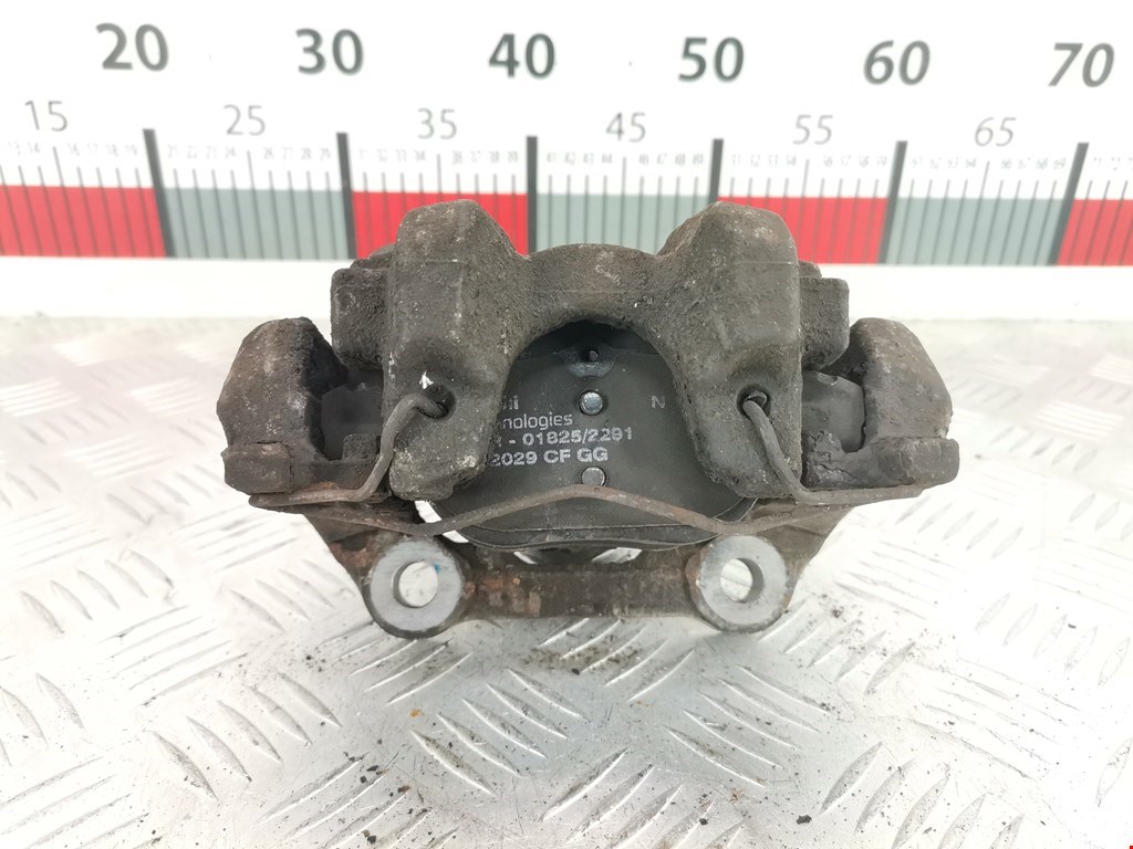 Суппорт задний правый MERCEDES-BENZ C-Class C-klasse W204 2007-2015