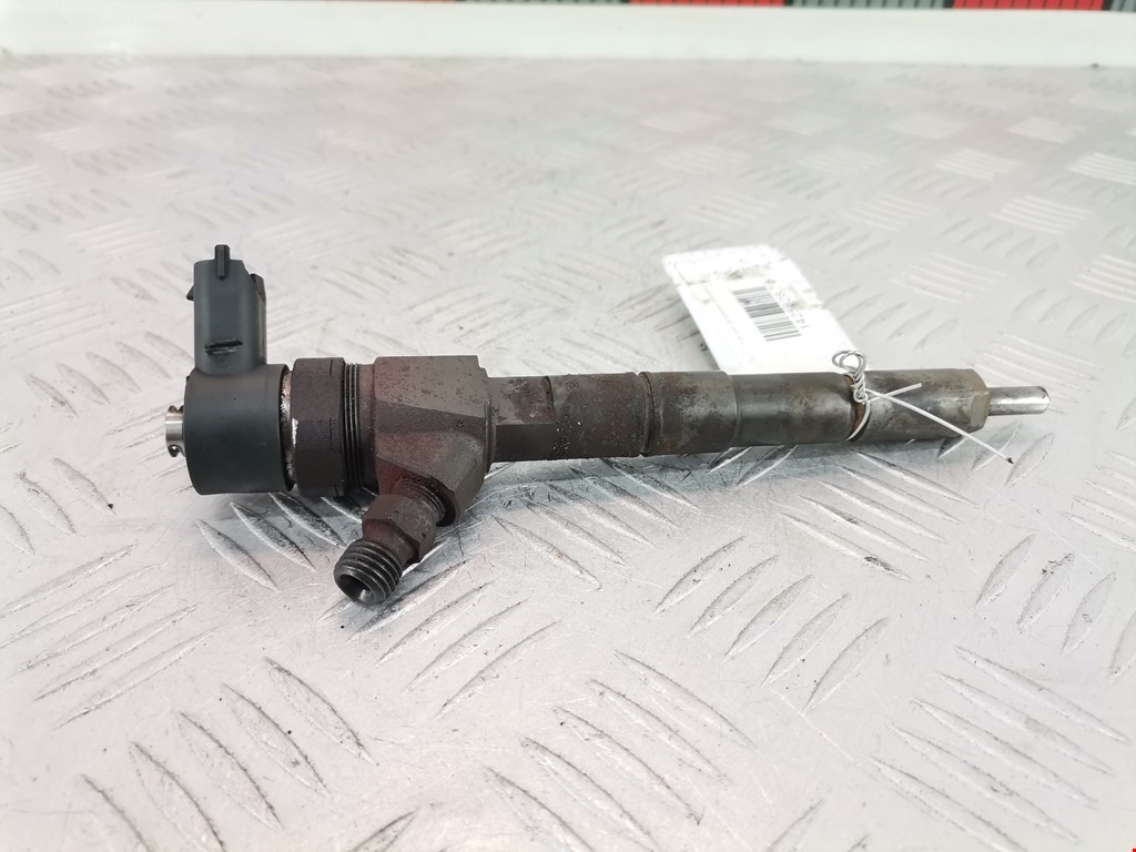 Форсунка дизельная электрическая OPEL Insignia 2008-2017