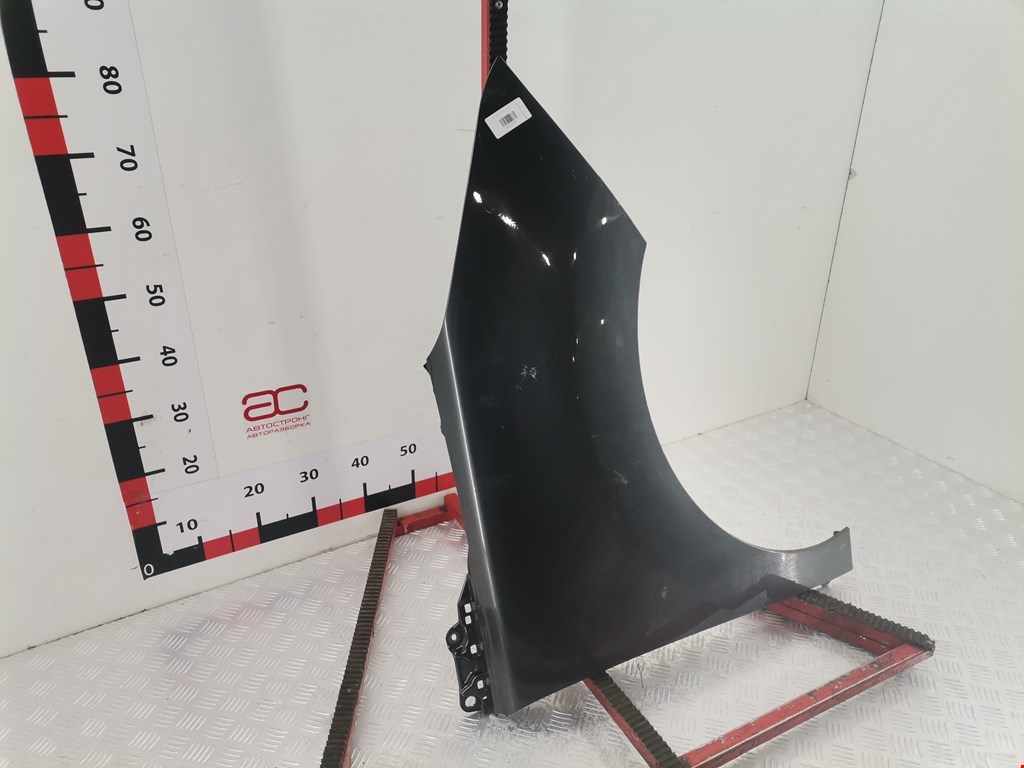 Крыло переднее правое PEUGEOT 5008 2009-2016