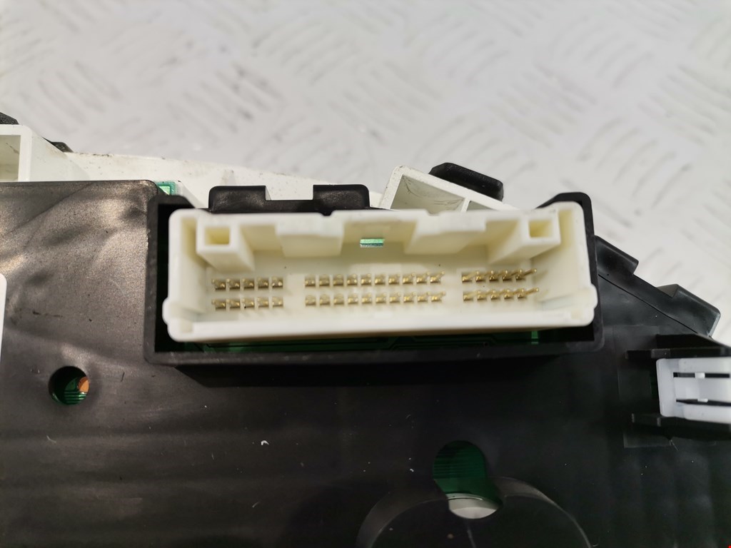 Панель приборов (щиток) NISSAN X-Trail T31 2007-2015